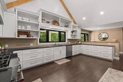 10 Lewis Road, Kittery, ME 03904 - Photo 5