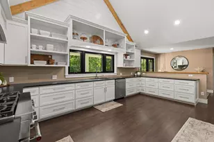 10 Lewis Rd, Kittery, ME 03904 - Photo 5