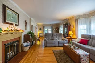 105 Franklin St, Rumford, ME 04276 - Photo 11