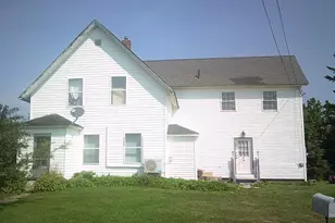 5 Lincoln St, Fort Fairfield, ME 04742 - Photo 1