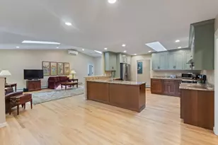 21 Vines Rd, Saco, ME 04072 - Photo 5