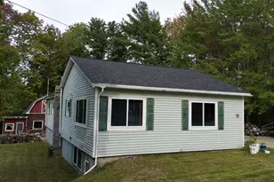 19 Pinkham St, Lincoln, ME 04457 - Photo 3