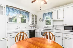 296 Brighton Ave, Portland, ME 04102 - Photo 17