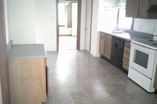 198 Forest Ave, Fort Fairfield, ME 04742 - Photo 9