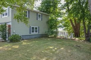 18 Eustis Pkwy, Waterville, ME 04901 - Photo 15