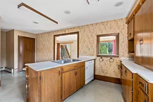 177 Hill St, Biddeford, ME 04072 - Photo 7