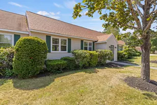 10 Nottingham Dr, Saco, ME 04072 - Photo 21