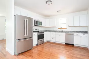 393 Front St, Richmond, ME 04357 - Photo 11