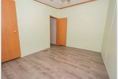 490 Essex Street, Dover Foxcroft, ME 04426 - Photo 27