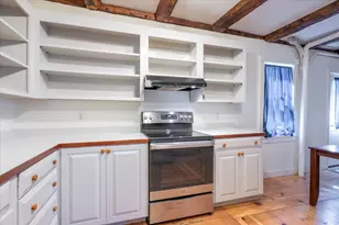 56 Thomaston St, Rockland, ME 04841 - Photo 9