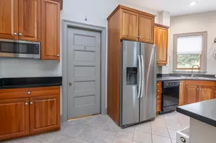 49 Deering St, Portland, ME 04101 - Photo 21