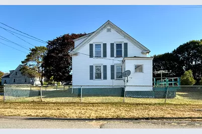 7 Broadway Street, Eastport, ME 04631 - Photo 3