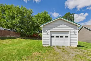 198 High St, Caribou, ME 04736 - Photo 25