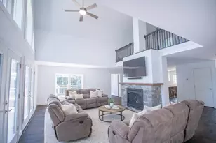 36 Treasure Ln, Deer Isle, ME 04627 - Photo 17