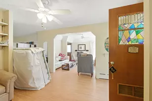 16 Hill St, Biddeford, ME 04005 - Photo 9