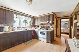 16 Hill St, Biddeford, ME 04005 - Photo 31