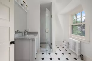 425 York St, York, ME 03909 - Photo 33