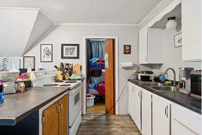 18 Cole Street, Westbrook, ME 04092 - Photo 7