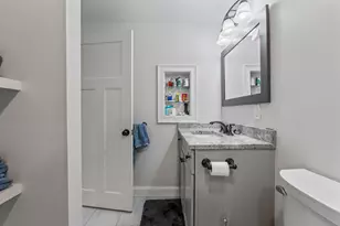 66 Evans St, South Portland, ME 04106 - Photo 17