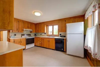 173 Kalers Corner Street, Waldoboro, ME 04572 - Photo 9