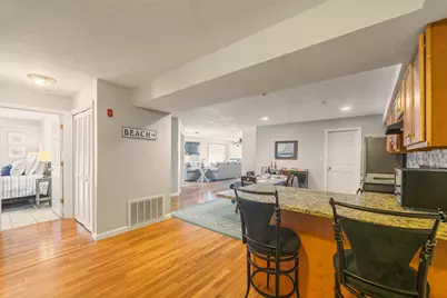 170 East Grand Avenue #4, Old Orchard Beach, ME 04064 - Photo 5