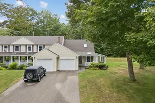 17 Hampton Glen Dr, Kennebunk, ME 04043 - Photo 1