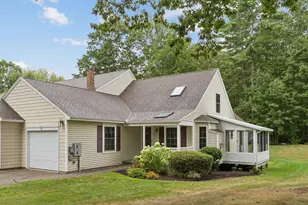 17 Hampton Glen Dr, Kennebunk, ME 04043 - Photo 3