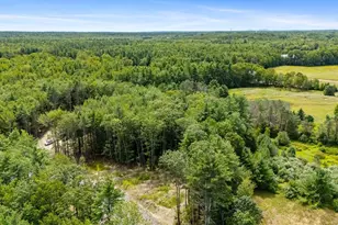 1 Dogwood Cir, Kennebunk, ME 04043 - Photo 3