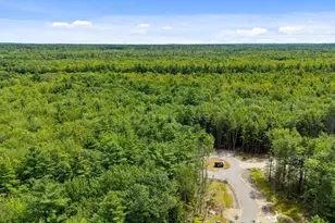 4 Dogwood Cir, Kennebunk, ME 04043 - Photo 11