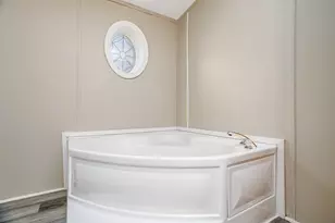 35 Marshwood Dr, Eliot, ME 03903 - Photo 19