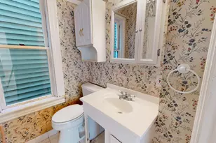 200 Main St, Wiscasset, ME 04578 - Photo 23