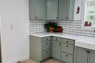 549 Hudson Rd, Glenburn, ME 04401 - Photo 9