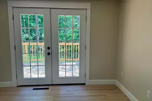 549 Hudson Rd, Glenburn, ME 04401 - Photo 19