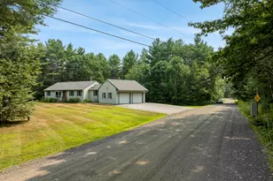4 Shamrock Ln, Damariscotta, ME 04543 - Photo 3