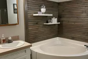 5 10 11 Country Ln, Kingfield, ME 04947 - Photo 9