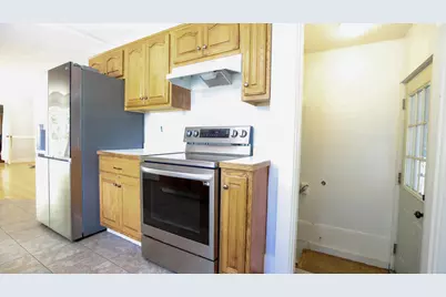 671 Essex Street, Bangor, ME 04401 - Photo 11