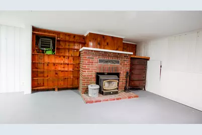 671 Essex Street, Bangor, ME 04401 - Photo 63