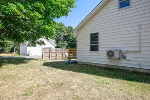 671 Essex St, Bangor, ME 04401 - Photo 89