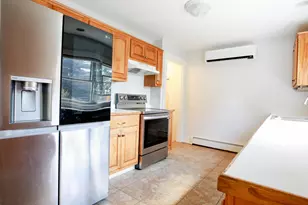 671 Essex St, Bangor, ME 04401 - Photo 11