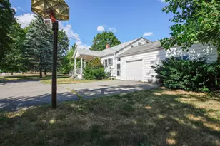 671 Essex St, Bangor, ME 04401 - Photo 95