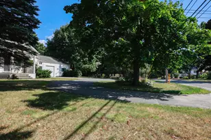 671 Essex St, Bangor, ME 04401 - Photo 95