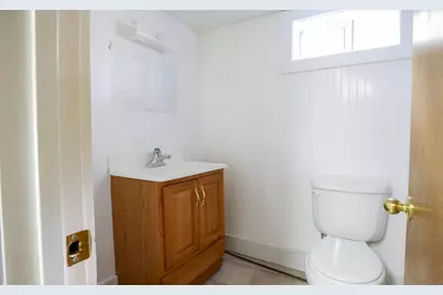 671 Essex Street, Bangor, ME 04401 - Photo 67