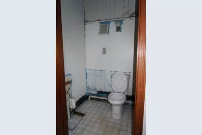 289 Main Street, Canaan, ME 04924 - Photo 15