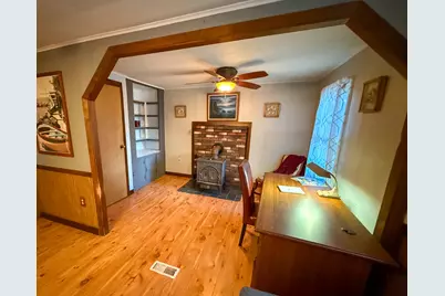 190 W Franklin Road, Franklin, ME 04634 - Photo 11