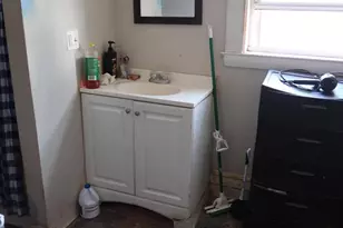 19 Cumberland St, Augusta, ME 04330 - Photo 11