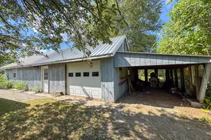 203 Main St, Bingham, ME 04920 - Photo 9