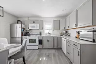 3 Nichols Ln, Kennebunk, ME 04043 - Photo 5