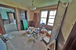 7 Cleveland St, Houlton, ME 04730 - Photo 13