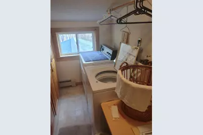 164 W Main Street, Searsport, ME 04974 - Photo 25