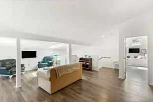 56 Elm St, Camden, ME 04843 - Photo 33